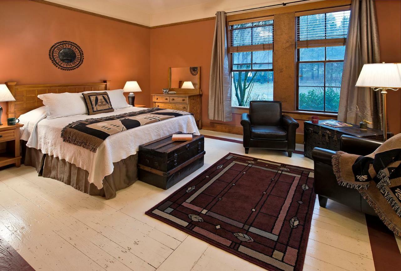 Mccloud Hotel Zewnętrze zdjęcie